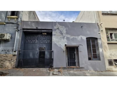VENDE TERRENO DE 277 M2 CON CONSTRUCCIONES - AGUADA