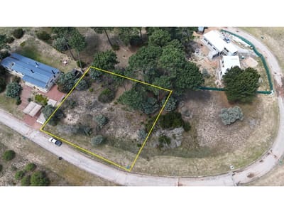 VENDE TERRENO DE 1.606 M2 EN ACRES DE SOLANAS - PUNTA BALLENA