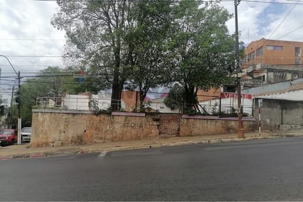 Terreno Ideal sobrE AVDA PERU en Esquina