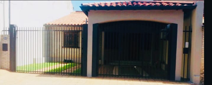 En alquíler residencia zona club centenario