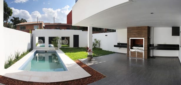 Vendo Casa Duplex En Barrio Mariscal Estigarribia Asunción
