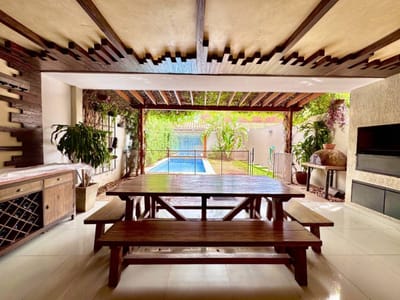 Vendo hermoso duplex en Barrio Ytay