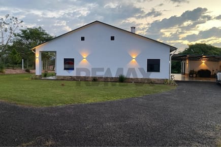 Residencia aleman en Independencia – 2.500 m²