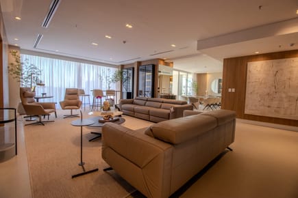 Exclusivo Semipiso En Edificio The Address