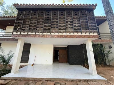 AlquilER o Venta de Casa Amplia