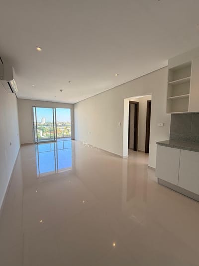 A PASOS DEL PASEO LA GALERÍA - DEPARTAMENTO DE 2 DORMITORIOS CON 2 COCHERAS 