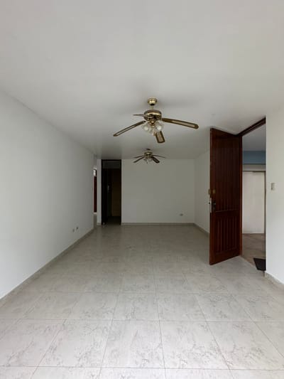 LINDO DEPARTAMENTO EN VENTA O ALQUILER – URB. MIRAFLORES - CASTILLA - PIURA