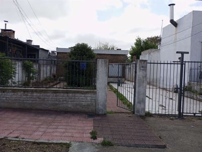 Bajó de Precio! Excelente Casa 3 dormitorios + Amplio Terreno - Aires Puros