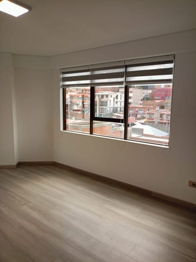 Lindo Penthouse en Venta en Obrajes 