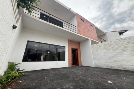 VENDO DUPLEX CON PISCINA EN FERNANDO NORTE