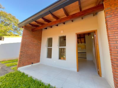 VENDO CHALET A ESTRENAR EN LUQUE