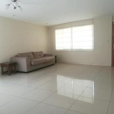 Vendo flat de 87m2 con 2 dorm más 1 cochera a $175,000 en San Borja Sur