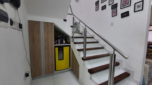 CASA EN VENTA  ZONA NORTE 9NO ANILLO URB KAOBA