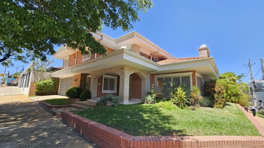 VENDO CASA EN ESQUINA – BARRIO MARISCAL LÓPEZ | ASUNCIÓN