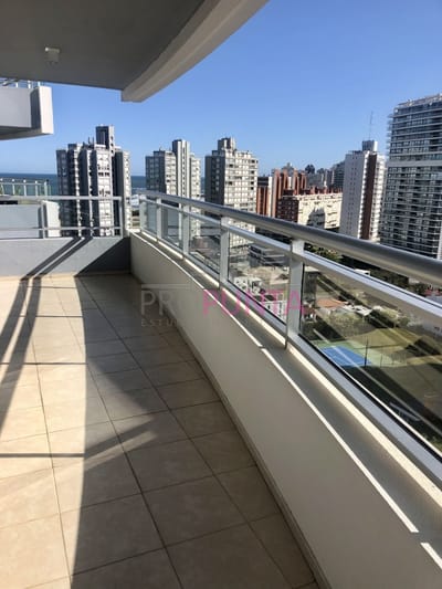 Apartamento 3 dormitorios Punta del Este