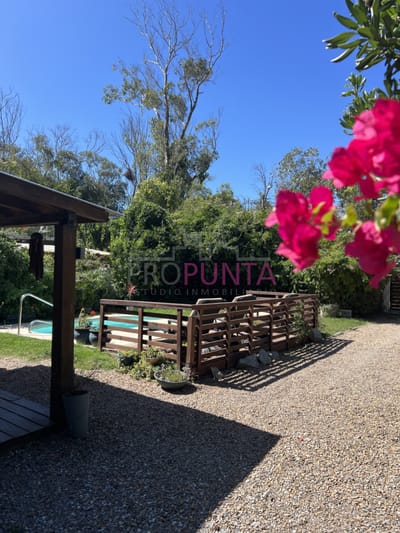Venta y alquiler de hermosa casa en Balneario BS. AS.