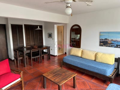 Apto en venta en Roosevelt , 1 dormitorio , con renta
