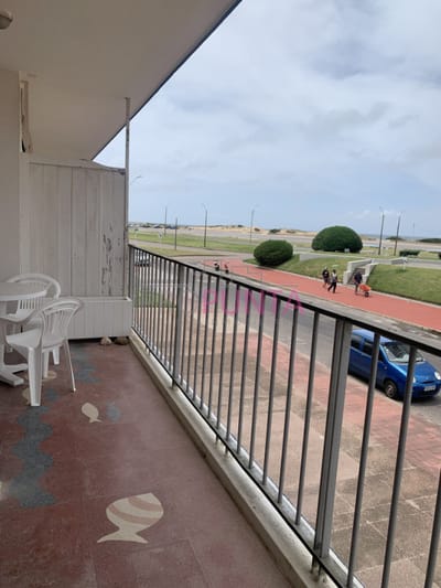 Apartamento de 1 dormitorio en la brava, disponible en alquiler, enero y febrero.