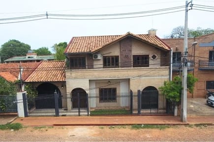 VENDO CHALET EN CAPIATA