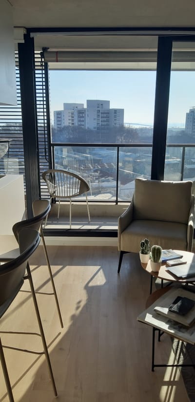 Apartamento en venta de 2 dormitorios más cochera a estrenar en Aguada