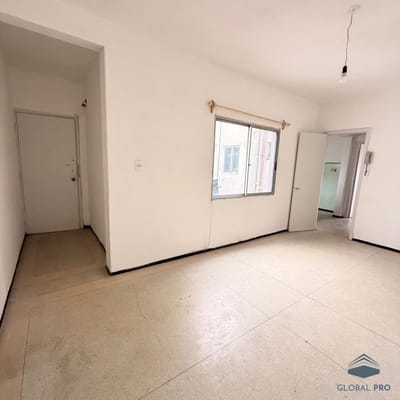 Apartamento en alquiler en Paso Molino con balcón
