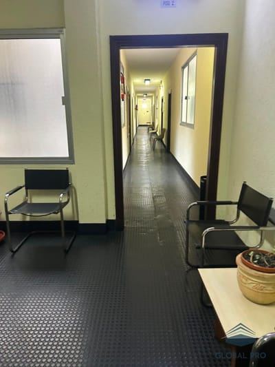 Oficina en alquiler ubicado en Ciudad Vieja