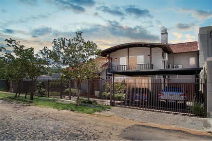 Casa en Barrio Carmelitas