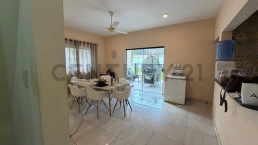 Venta de Casa en Ycuá Satí, Asunción