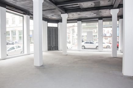 LOCAL COMERCIAL EN ALQUILER EN CIUDAD VIEJA