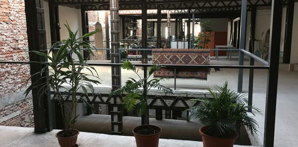 EDIFICIO ART NOUVEAU EN CIUDAD VIEJA