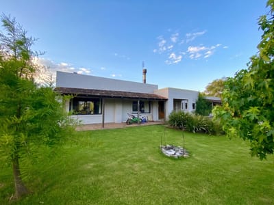 CASA EN COLINAS DE CARRASCO