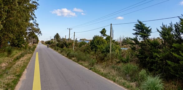 GRAN TERRENO A METROS DE RUTA 101