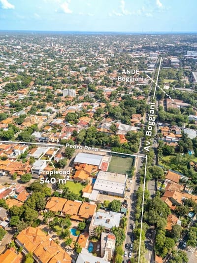 VENTA DE AMPLIA PROPIEDAD A REFACCIONAR O DEMOLER EN EL BARRIO VILLA AURELIA