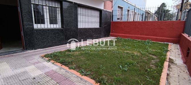 Apartamento Venta Pb 3 Dormitorios Escritorio 2 Baños Jardín Patio Garaje Malvin