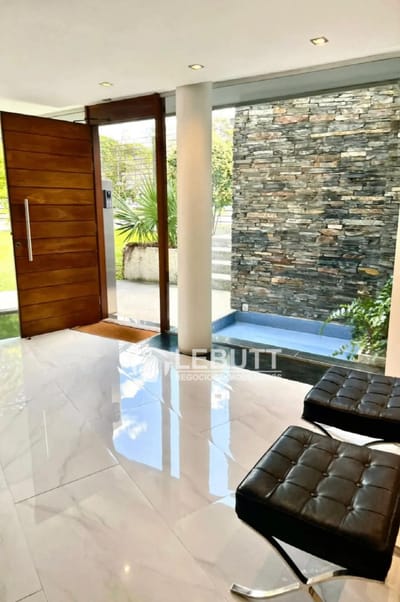 3 Dormitorios 2 Baños + Servicio Parrillero Piscina Garaje x 2 . Punta Gorda