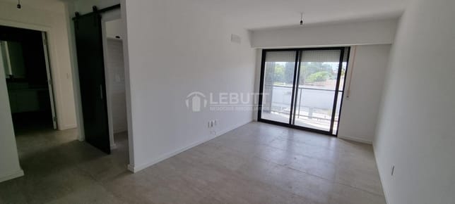 Estrene 1 Dormitorio Baño Completo Opcion Garage. Próximo Portones Shopping