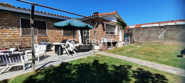 Casa Venta Punta Gorda Chalet 3 Dormitorios 3 Baños  Fondo Barbacoa. Garaje.
