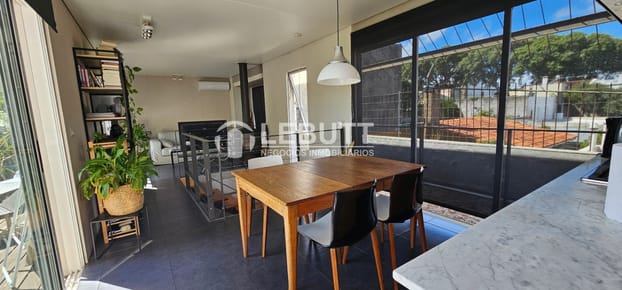 A Pasos Del Mar. Pu. 2 Plantas  3 Dormitorios 2 Baños Terraza Parrillero Malvin