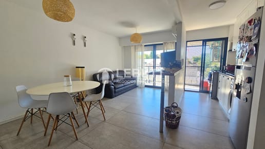 Apartamento Venta 1 Dormitorio Baño completo. Terraza  Garaje