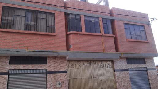 PROPIETARIO VENDE HERMOSA CASA NUEVA CON EXCELENTE UBICACIÓN EN EL ALTO!!!