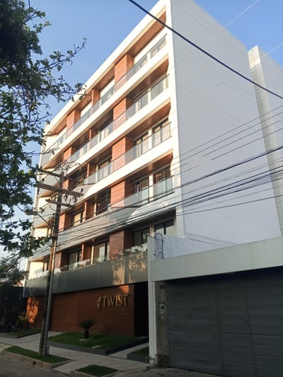 Alquiler A Estrenar Dpto. 1 Dorm En Condominio Twist En Bs. 3200 [urbarí]