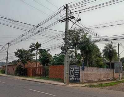 Nave comercial en esquina sobre Av. Mariscal Estigarribia |
