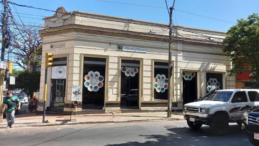 VENDO PROPIEDAD COMERCIAL EN LA ENCARNACION EN ASUNCION
