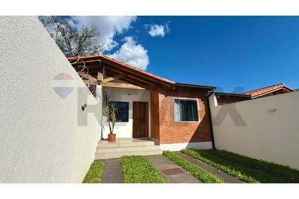 VENDO CHALET DE VILLA 