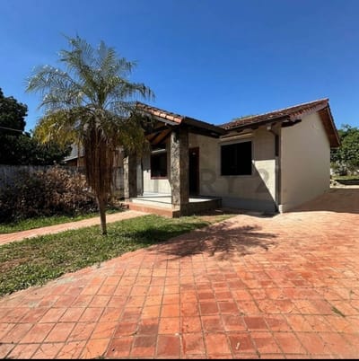 Vendo casa en Lambare - Zona Supermercado el Pueblo