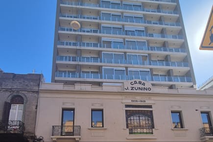 Soho Mercedes