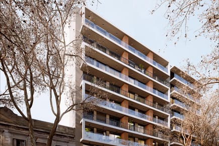Kiu Tower Rodó II