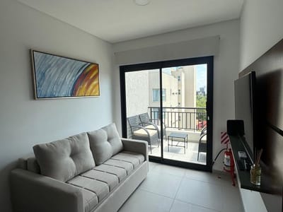 VENDO DEPARTAMENTO 1 DORMITORIO EN LAS MERCEDES - EDIFICIO INNOVA