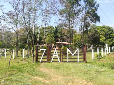 EN VENTA QUINTA TEL 73976078 Ubicada en la localidad La Arboleda