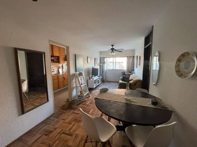 Venta de Apartamento con tres dormitorios en Parque Rodo